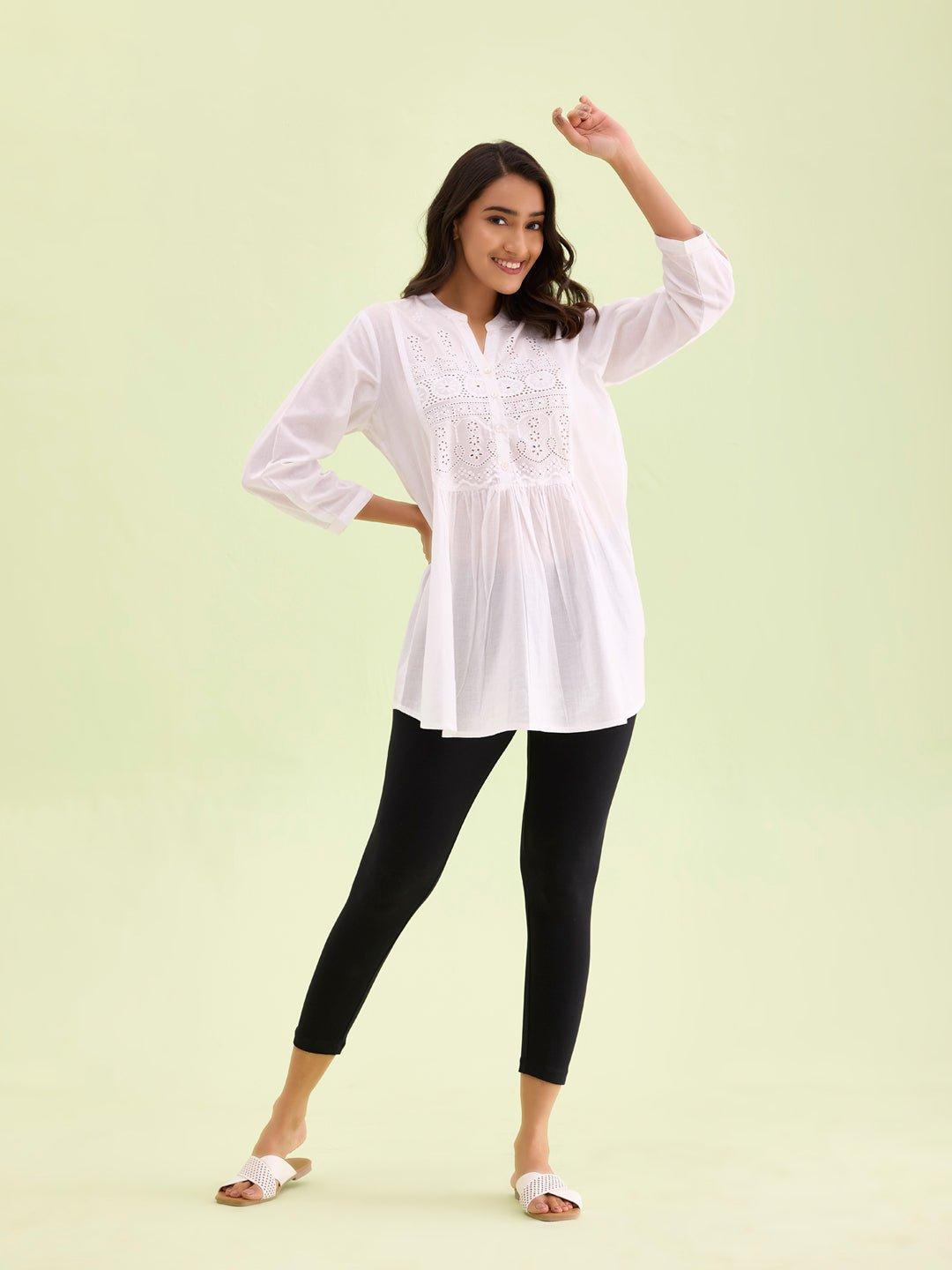 Shop Trendy and Comfortable Women Leggings at Go Colors
